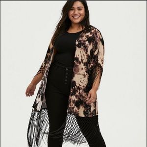 Torrid Fringe Kimono size 1/2 (14-20)
